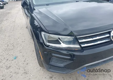 2021 Volkswagen Tiguan 2.0T Se/2.0T Se R-Line Black/2.0T Sel z USA, uszkodzony, nr VIN 3VV3B7AXXMM005061